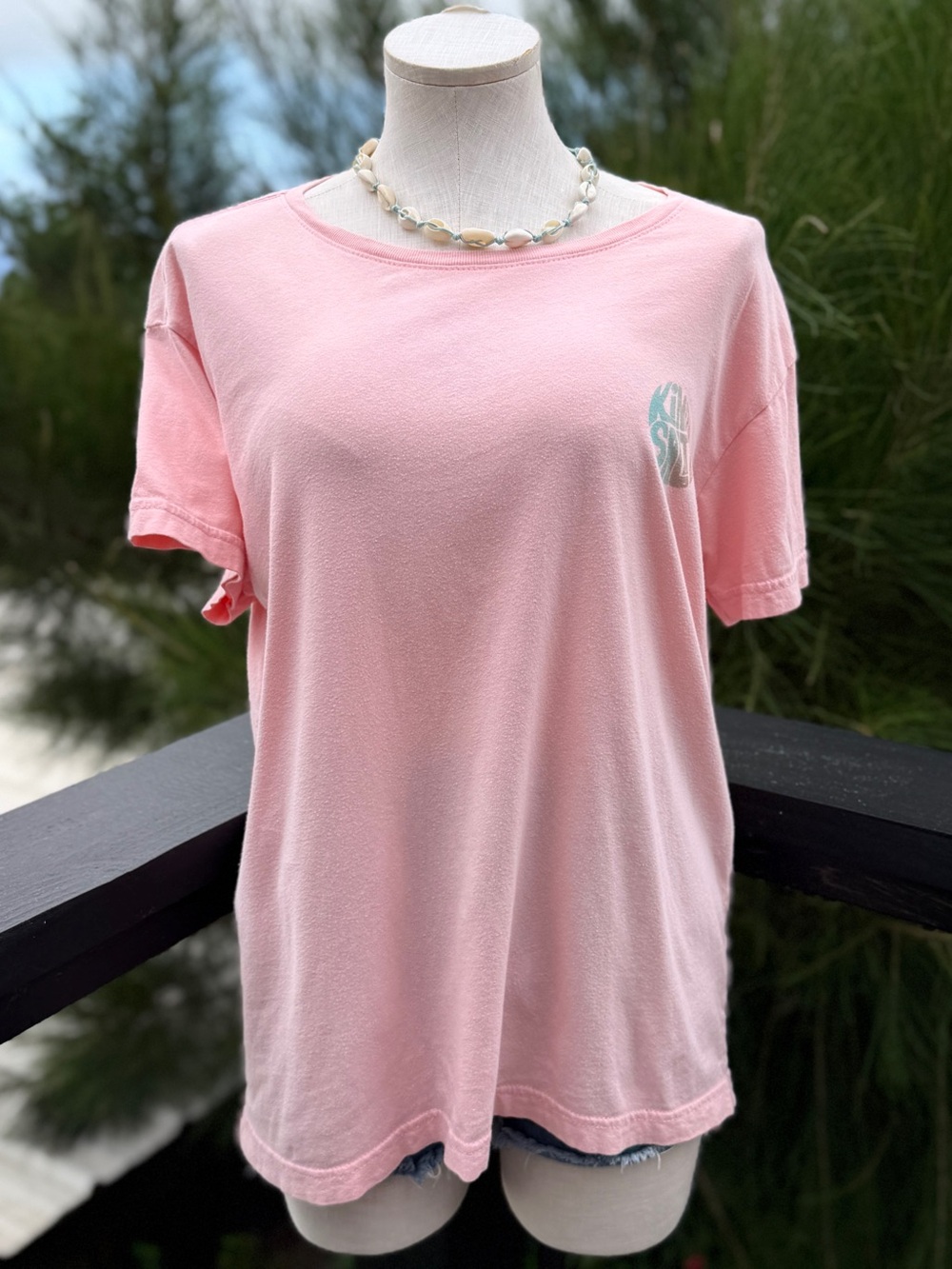 Roxy Kind Salty Graphic T-Shirt Pink Size Large Surf Beach Coastal Tee